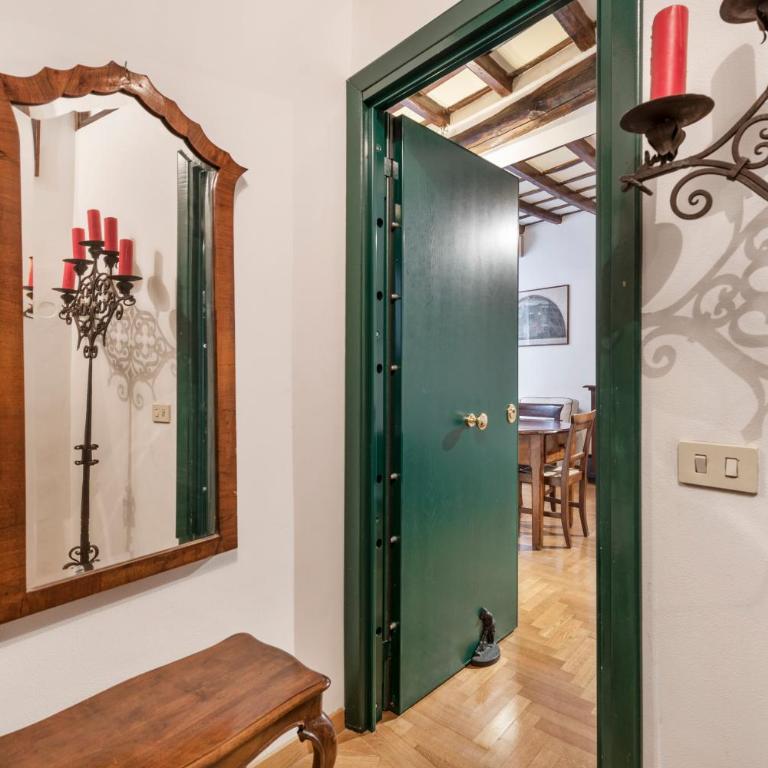 Campo de' Fiori Apartment - Appartamento con 2 Camere da Letto - 9