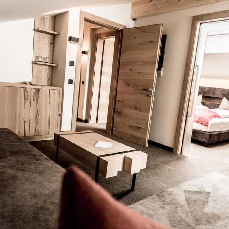 Hotel Pinei - Junior Suite con Balcone - 1