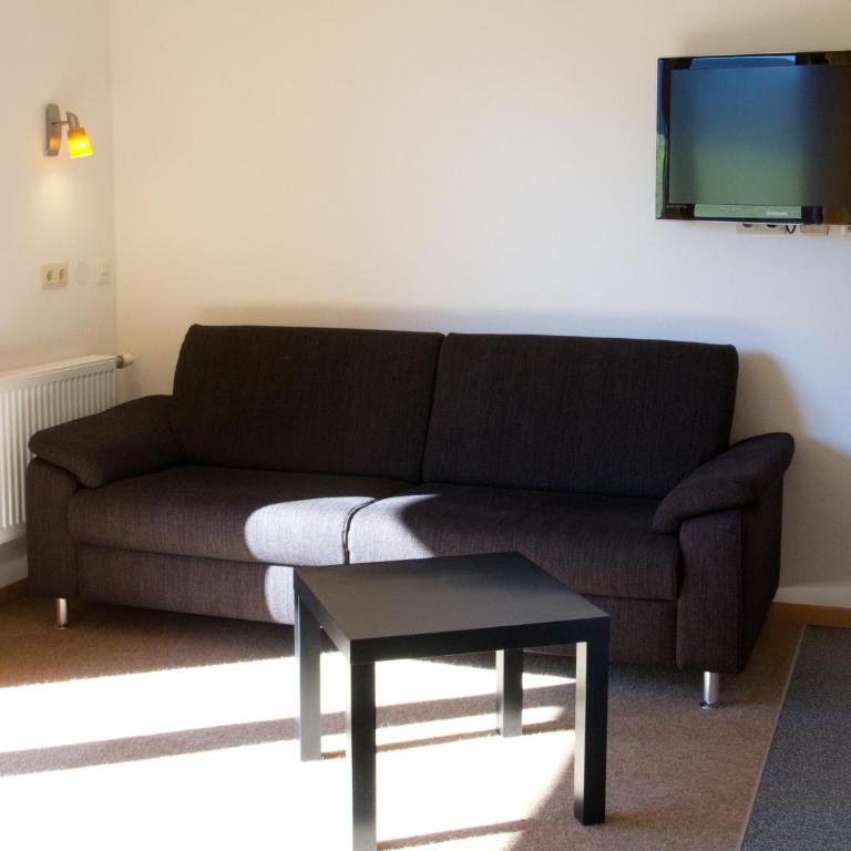 Haus Karoline - Apartment mit 2 Schlafzimmern und Balkon - Westseite - 5