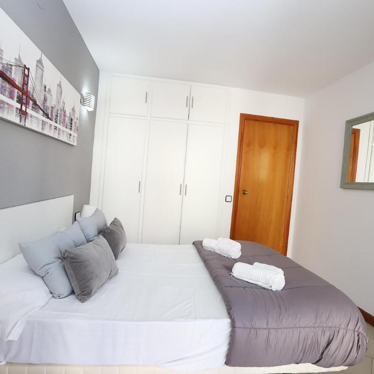 DIFERENTFLATS Novelty - Apartamento de 2 dormitorios - 12