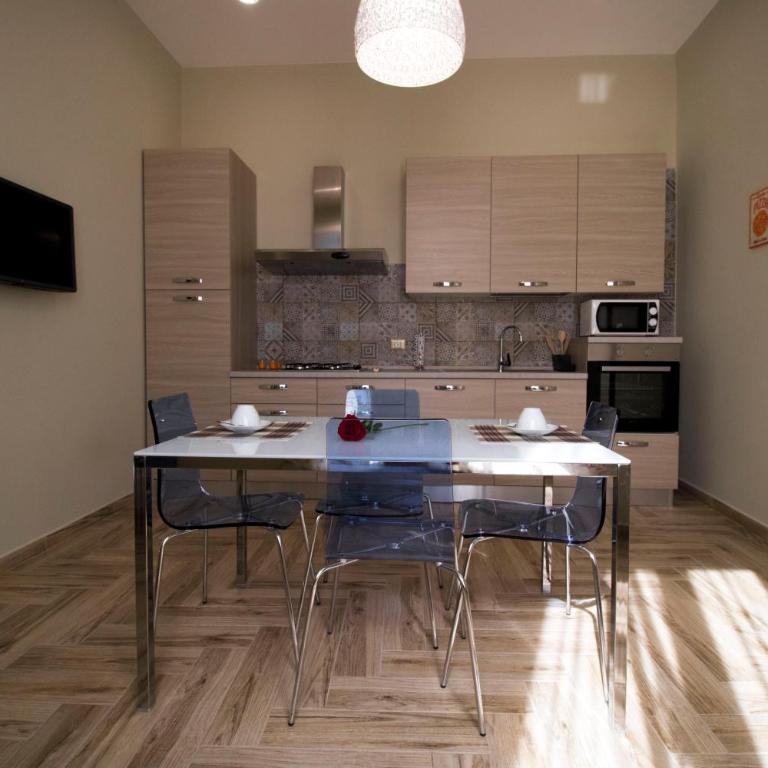 Romeo Luxury Apartment - One-Bedroom Apartment - 33