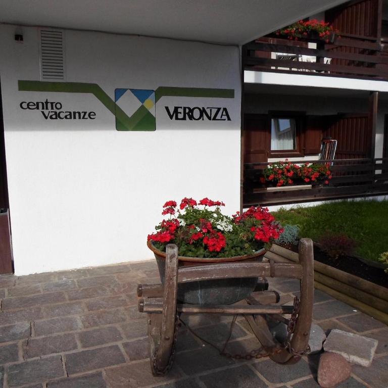 Appartamenti Dolomiti con piscina e sauna - Appartamento con 2 Camere da Letto e Terrazza - 33