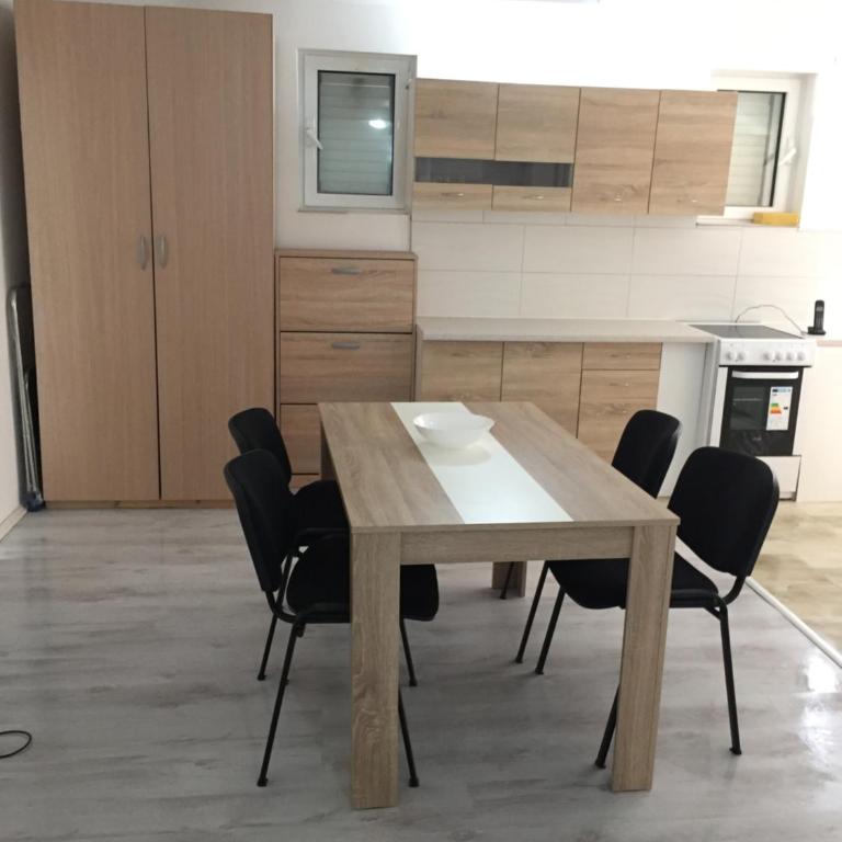Oro Apartments - Apartment with Sea View - 3