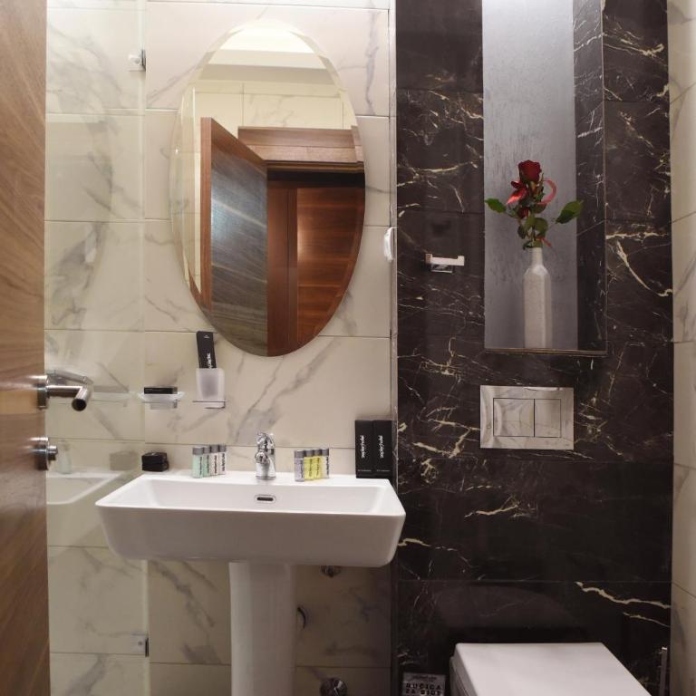 Zepter Spa Wellness Hotel & Zepterme member of Zepter Hotels - Dvokrevetna Soba sa Bračnim Krevetom/Zasebnim Krevetima i Besplatnim Korišćenjem Spa Usluga - 1