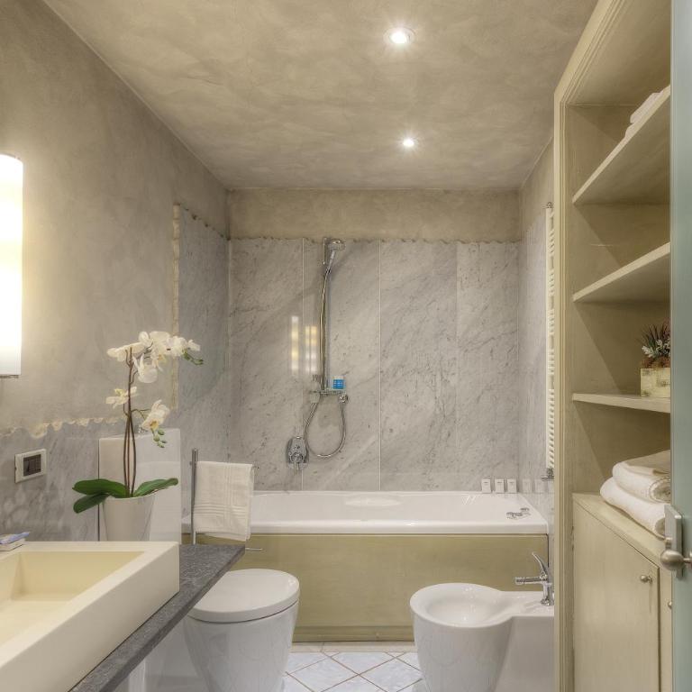 Duomo Suite Central Home - Appartamento Deluxe - 3