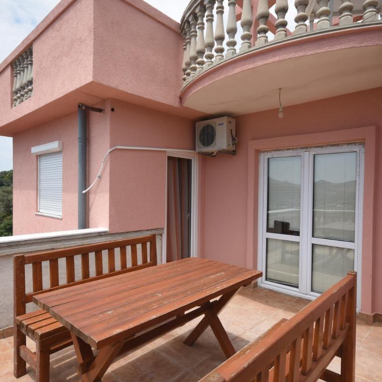 Apartments Astel - Apartment with Terrace - 4
