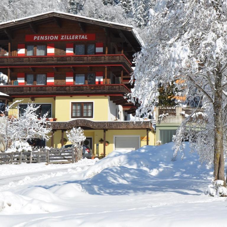 Pension Zillertal - Doppelzimmer mit Balkon - 11