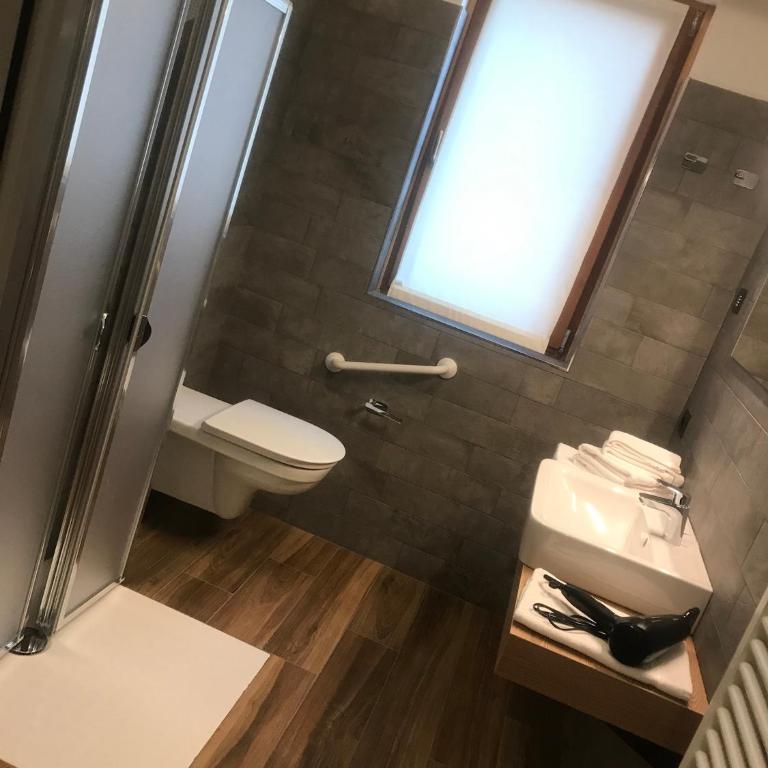 Agriturismo Maso Miri - Camera Matrimoniale/Doppia con Letti Singoli - Accesso Disabili - 7
