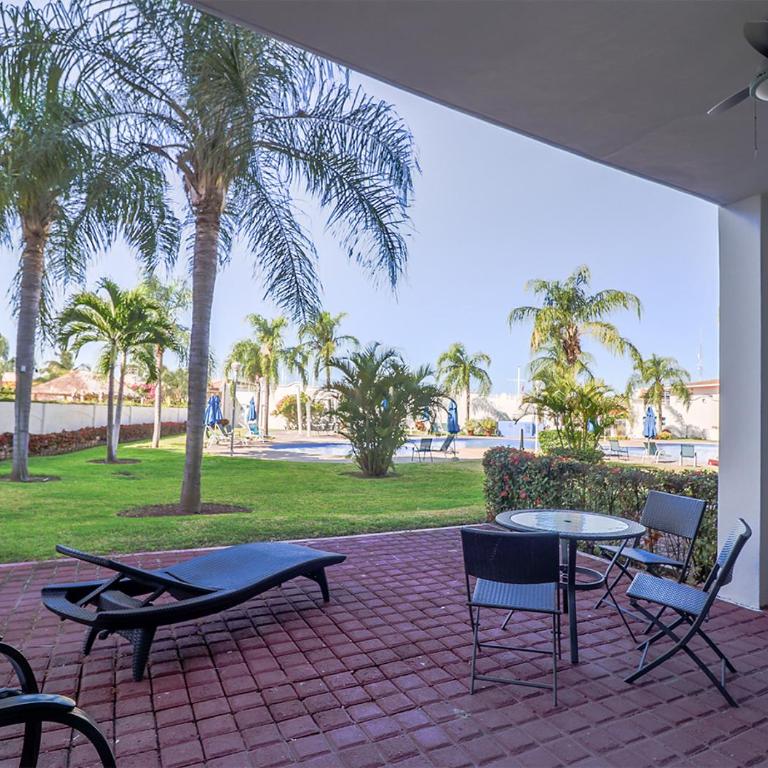 Relax Apt in Marina Puesta del Sol-Pool in Front - Apartment with Pool View - 19