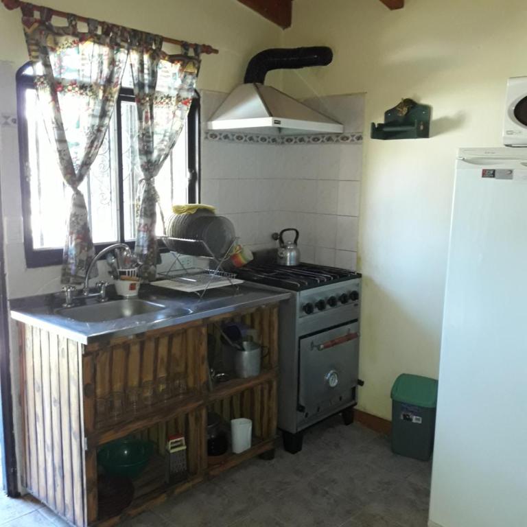 La Casa de Ana - Family Room - 7