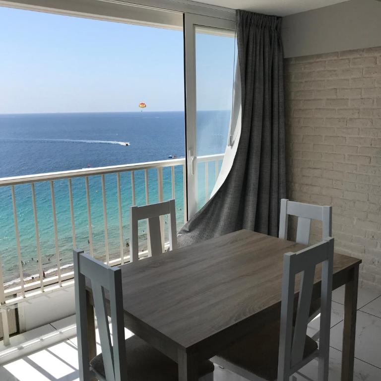 Levante Trip - Family Apartments - Deluxe Apartment with Sea View - 24