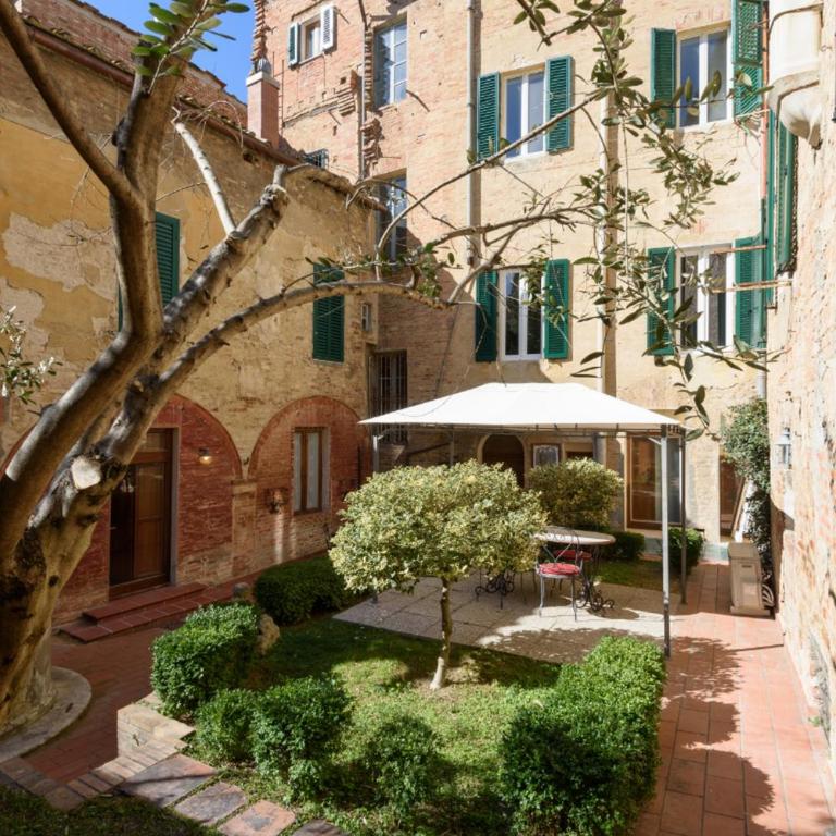Piazza Paradiso Accommodation - Apartment Split Level - Separate Building - 22
