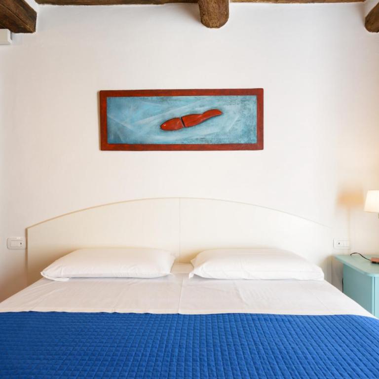 Piazza Paradiso Accommodation - Apartment Split Level - Separate Building - 2