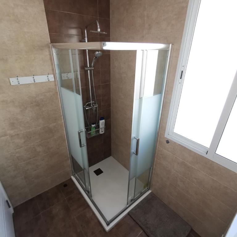GENUAR APARTMENTS 3 Bedroom close to beach - Apartamento - 16