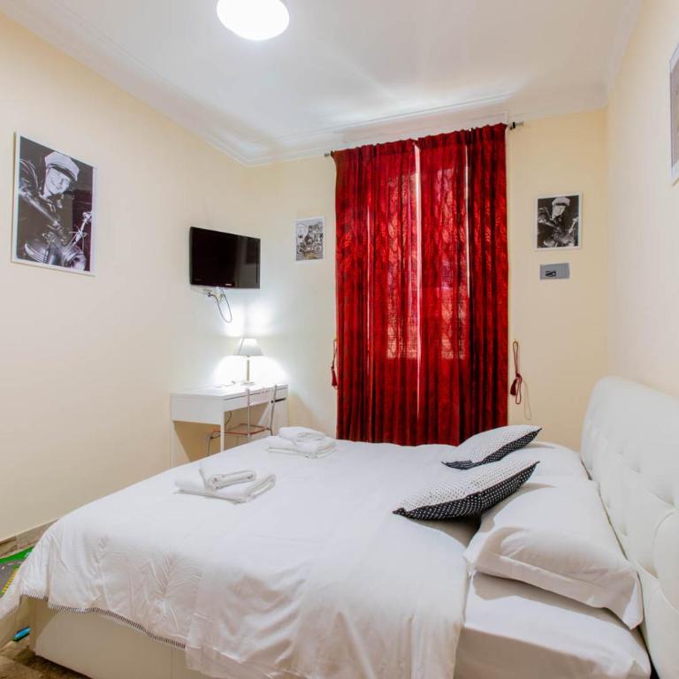 Flower guesthouse - Camera Matrimoniale con Bagno in Comune - 6