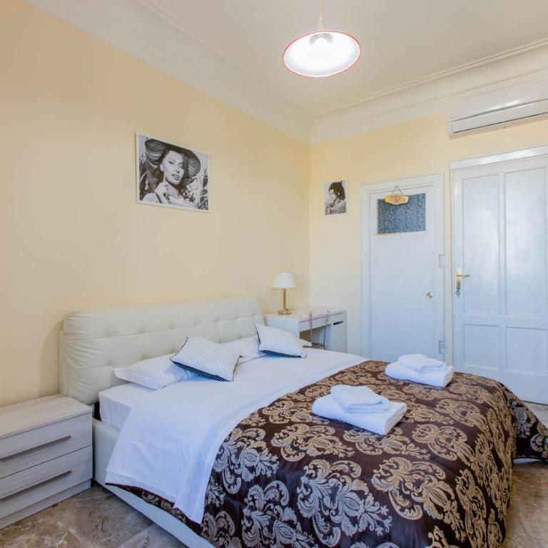 Flower guesthouse - Camera Matrimoniale con Bagno Privato - 6