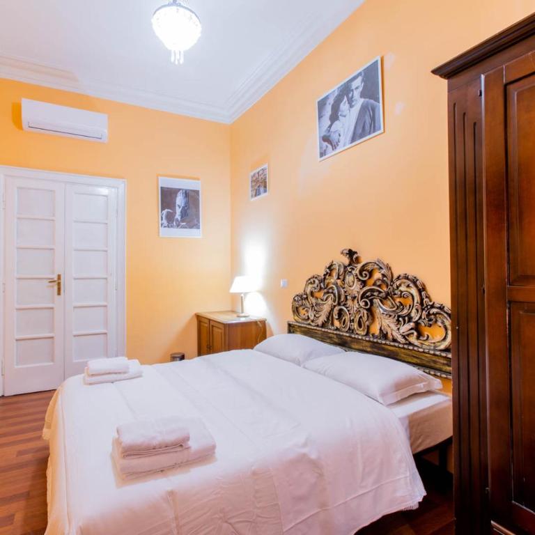 Flower guesthouse - Camera Matrimoniale con Bagno Privato Esterno - 4