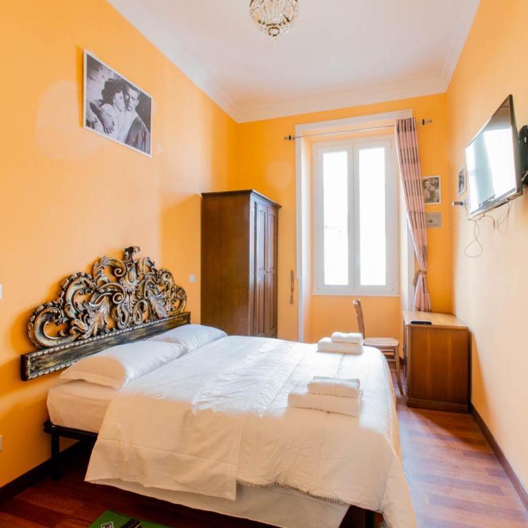 Flower guesthouse - Camera Matrimoniale con Bagno Privato Esterno - 5