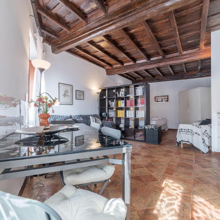 Black White - FromHometoRome - Appartamento Monolocale - 1