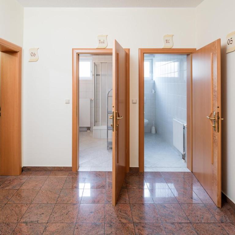 Pension Zum lustigen Steirer - Familienzimmer - 1