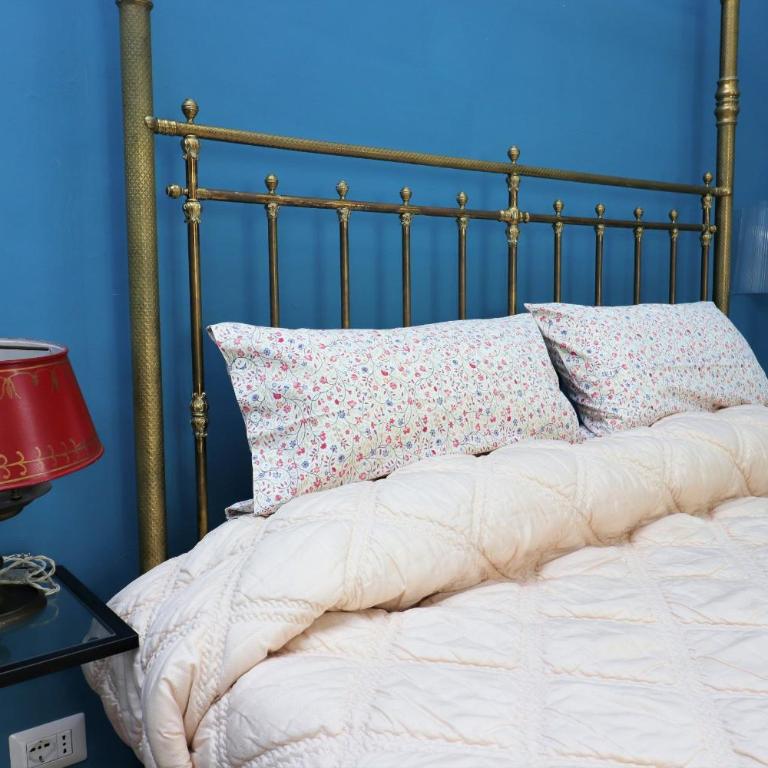 Trevi Grand Blu Suite B&B - Camera Queen con Balcone - 28
