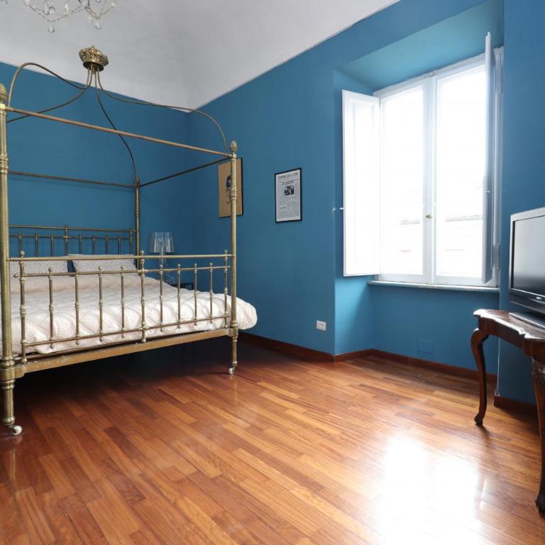 Trevi Grand Blu Suite B&B - Camera Queen con Balcone - 25
