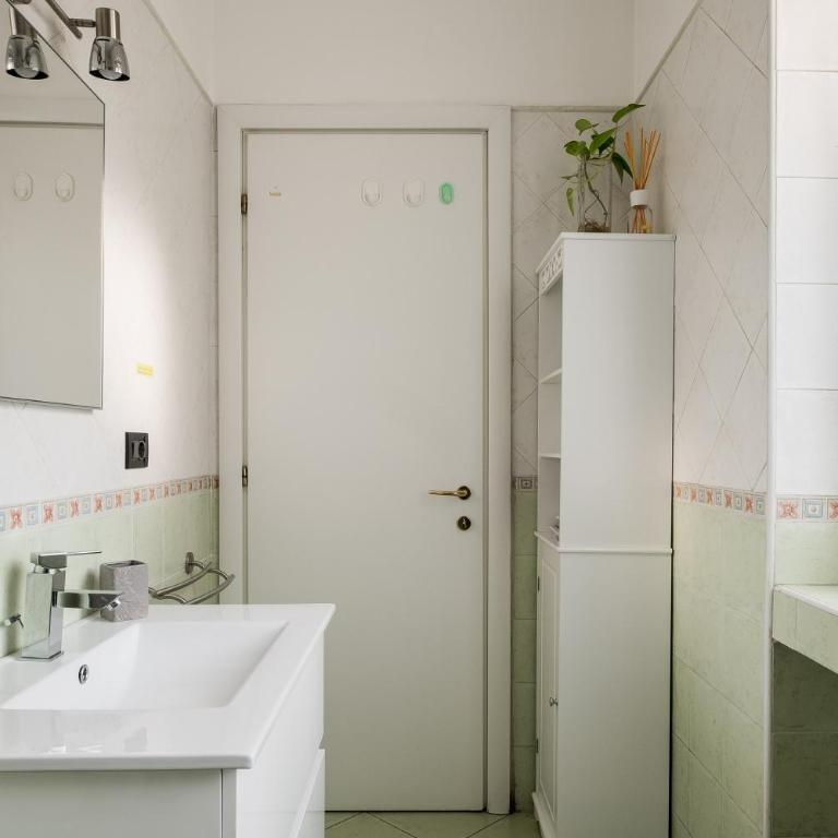 Your Holiday in Bologna - Appartamento con 1 Camera da Letto - 12