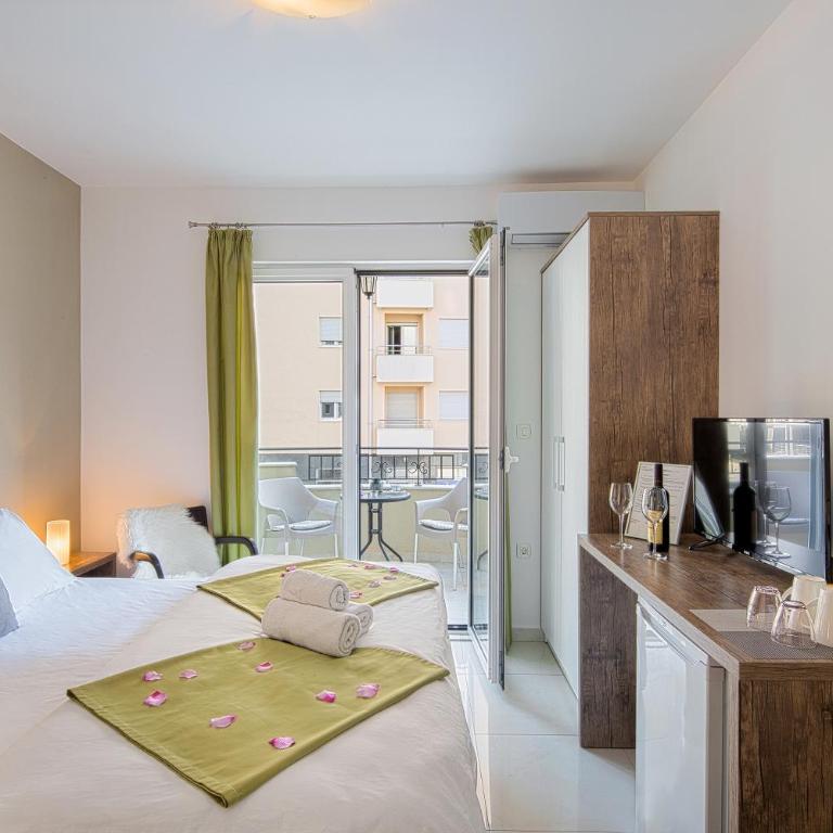 Le Marc Guest house - Dvokrevetna Soba sa Bračnim Krevetom - 6