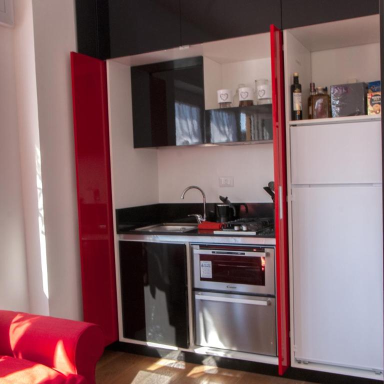 Garibaldi's Camp - Studio - 3