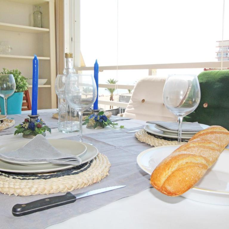 1a línea Playa San Juan. Vistas. Piscina. BBQ. Gym - Apartamento de 2 dormitorios - 14