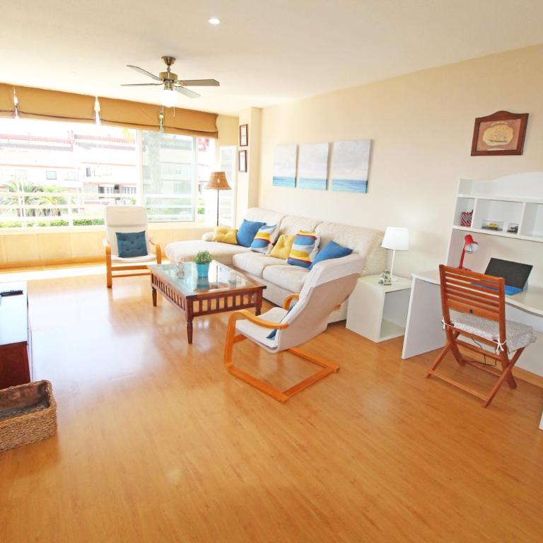 1a línea Playa San Juan. Vistas. Piscina. BBQ. Gym - Apartamento de 2 dormitorios - 4