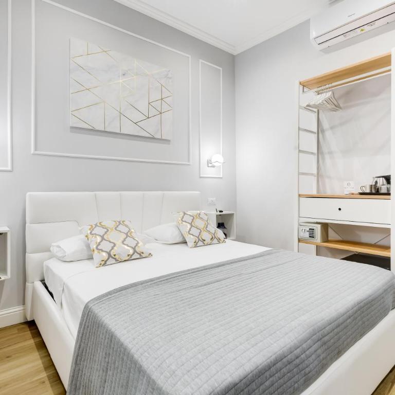 Opera Private Suites by Premium Suites Collection - Suite Matrimoniale Standard - 7