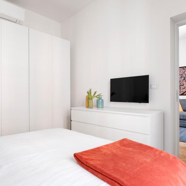 GuestHost - Appartamento dietro Fontana del Nettuno - One-Bedroom Apartment - 15