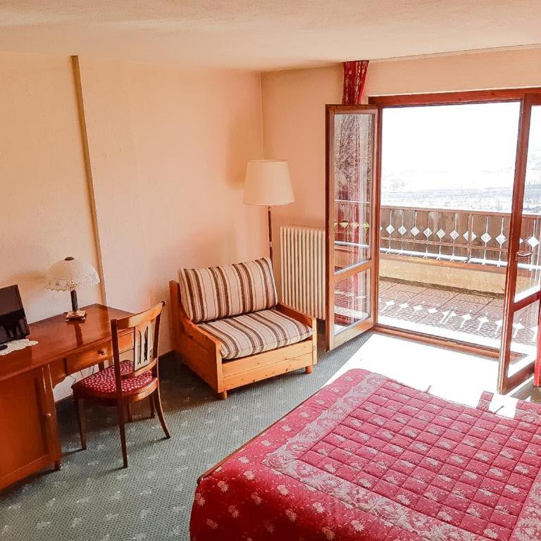 Hotel Panoramique - Ampia Camera Matrimoniale - 2
