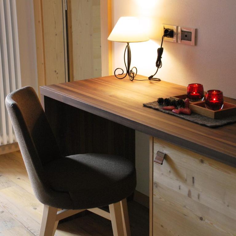 Monti Pallidi B&B Apartments - Superior Double Room with Balcony - 12