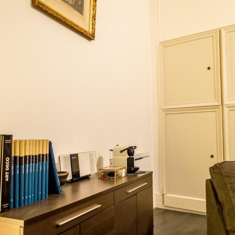 RétroMirabeau - CHAMBRE Suite & APPARTEMENTS de Charme - Localisation Prémium - Apartamento - 2 niveles - 16