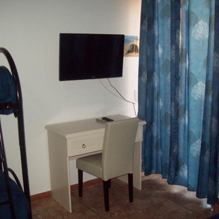 B&B RoGe - Habitación Cuádruple con baño privado externo - 14