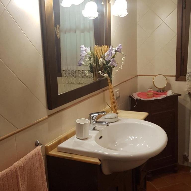 Camere Montalbano - Camera Matrimoniale con Bagno Privato - 5