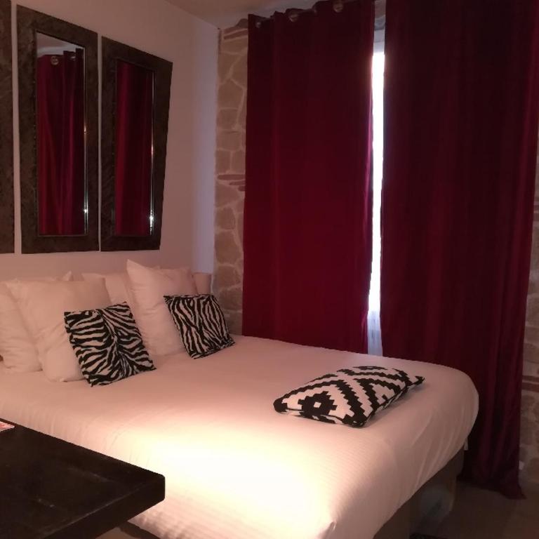 Intérieurs-Cour - Studio Supérieur (2 Adultes) - 13