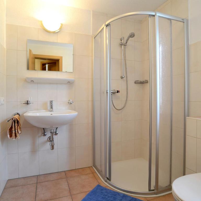 Haus Gamsblick - Doppelzimmer mit Gemeinschaftsbad - 4