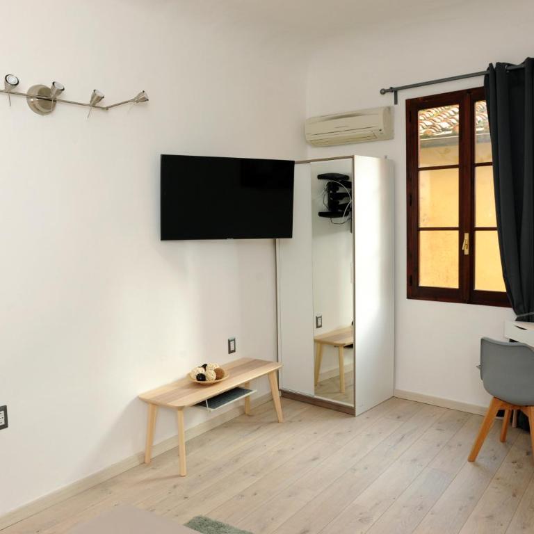 Domus Plaza - Appartamento Deluxe - 10