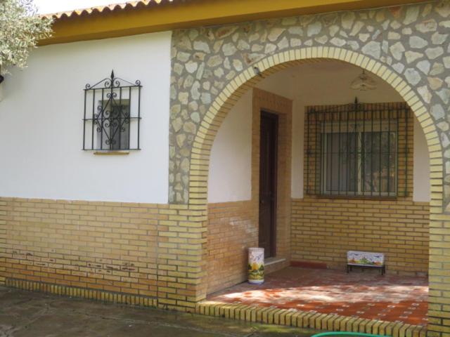 CHalet aeropuerto Sevilla - Casa Unifamiliar de 3 dormitorios - 2