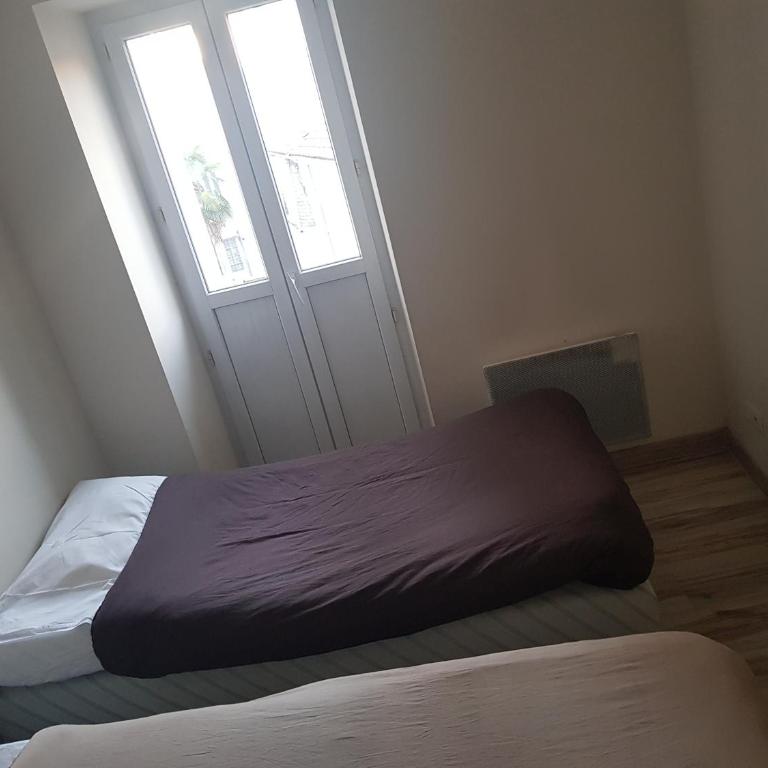 13 Rue de la Fontaine F11 - Appartement 2 Chambres - 7
