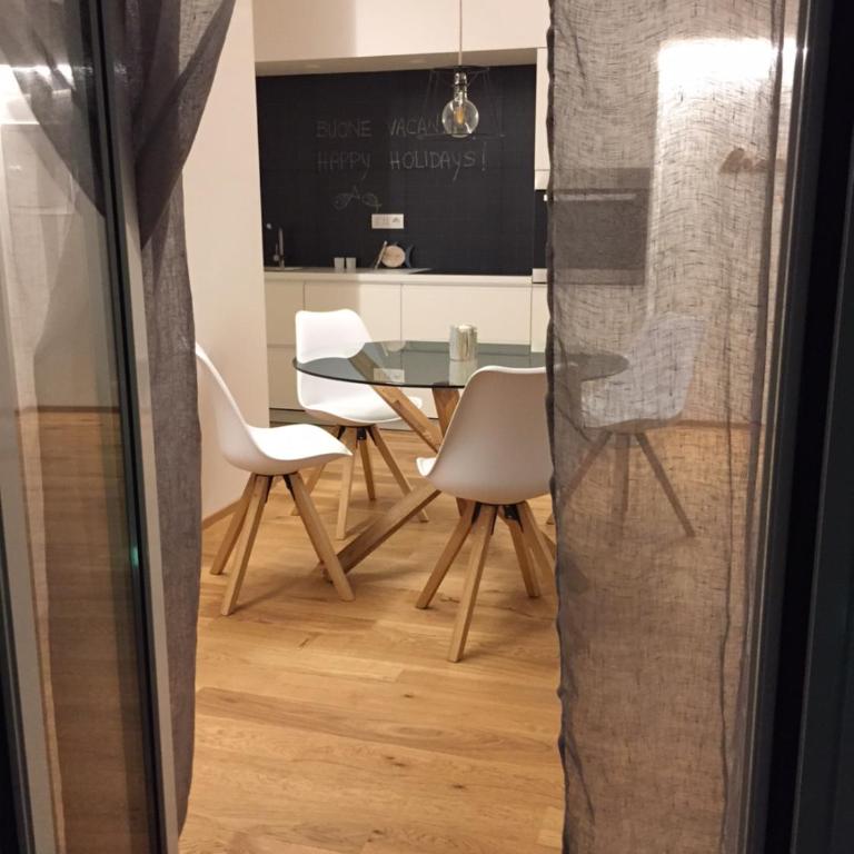 Home Diano Marina - Appartamento con 2 Camere da Letto - 1