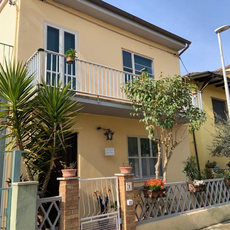 Il giardino segreto - Appartamentino su 2 Livelli - 2