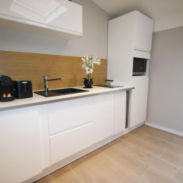 Coulée Verte, Confort, central, parking - Appartement Supérieur - 15