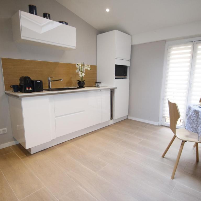 Coulée Verte, Confort, central, parking - Appartement Supérieur - 16
