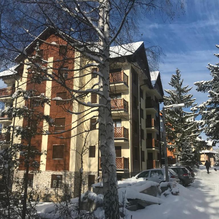 Apartman Lora - One-Bedroom Apartment - 1