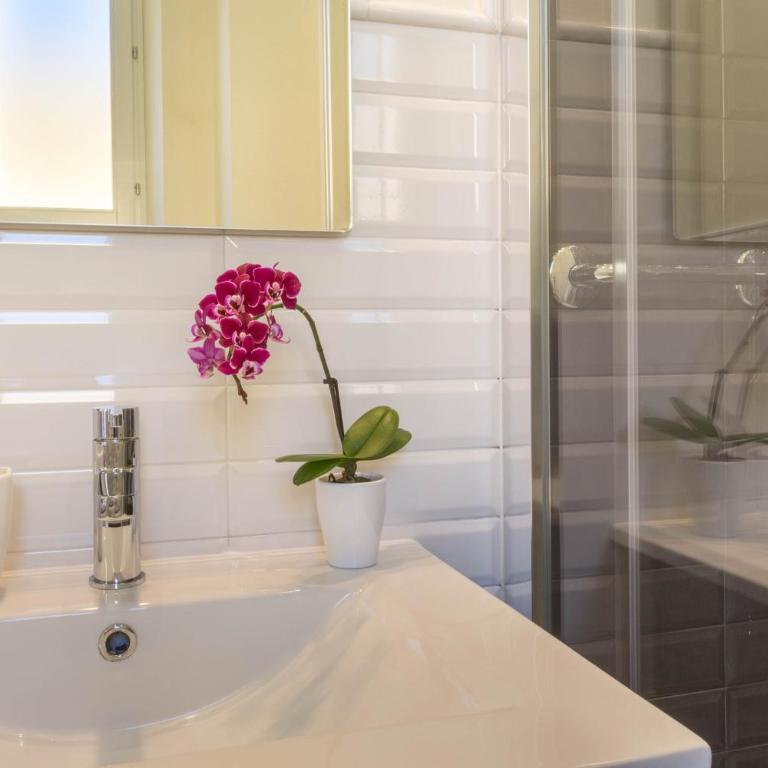 BB22 Cagliari - Small Double Room - 3