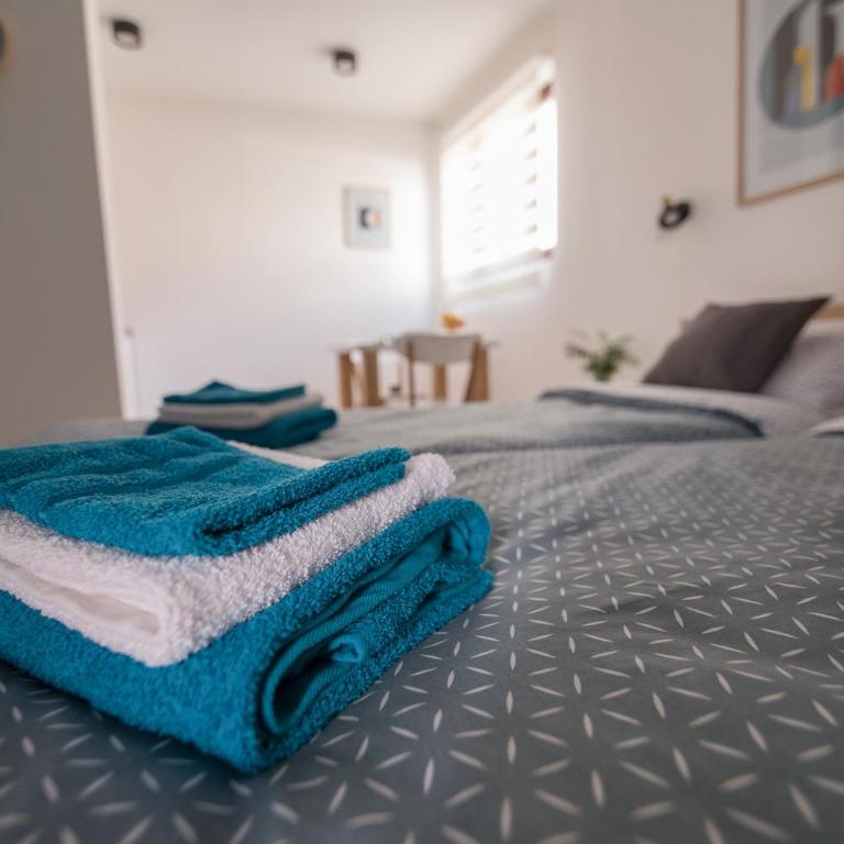 Sunrise Apartments - Dvokrevetna Soba s Bračnim Krevetom/Zasebnim Krevetima i Kupatilom - 15